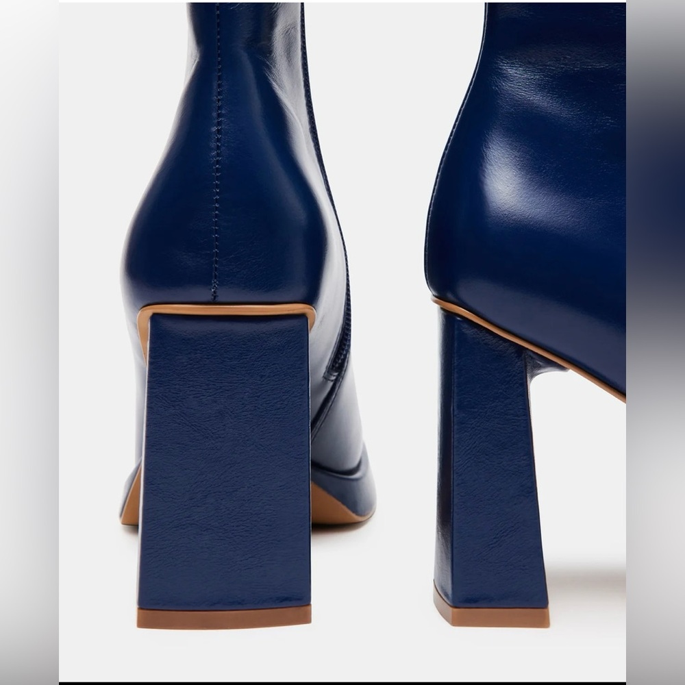 BLUE FREYA NAVY LEATHER Women's Ankle Boots - Picture 6 of 7
